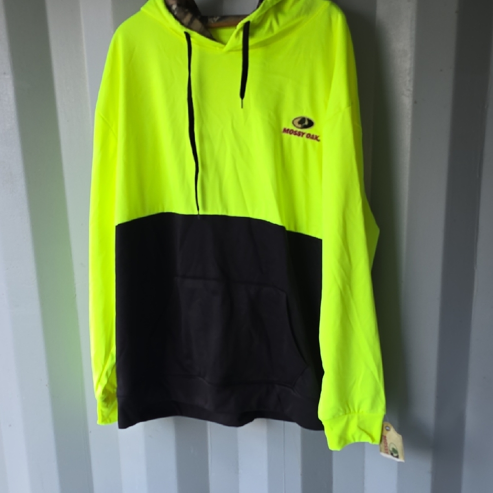 Mossy Oak Neon Yellow & Black Lightweight Hooded Pullover